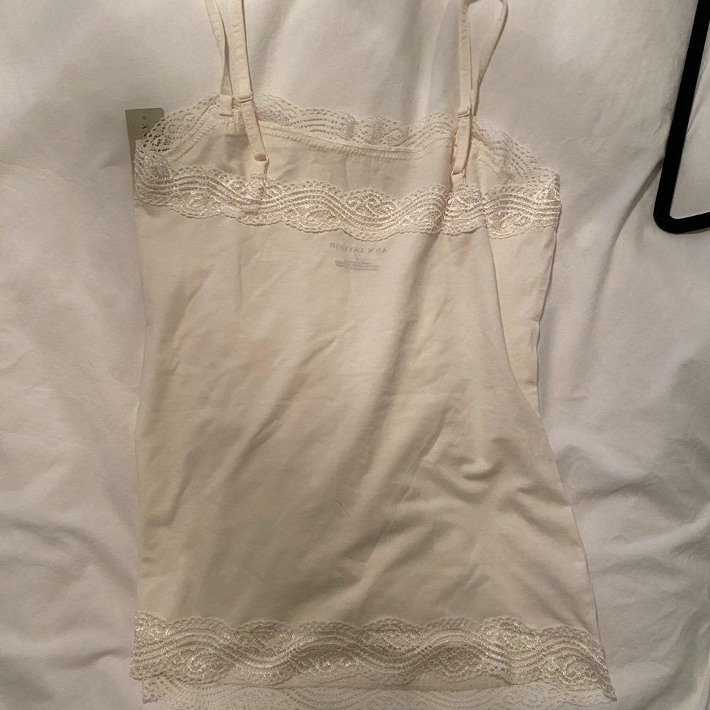 Ann Taylor tank top/camisole nwot
